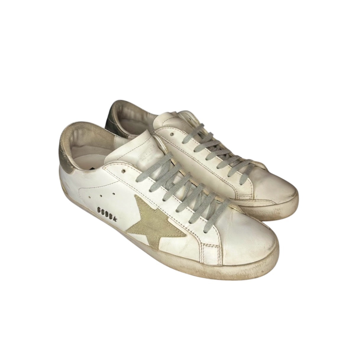 Golden Goose superstar sneaker Size 42