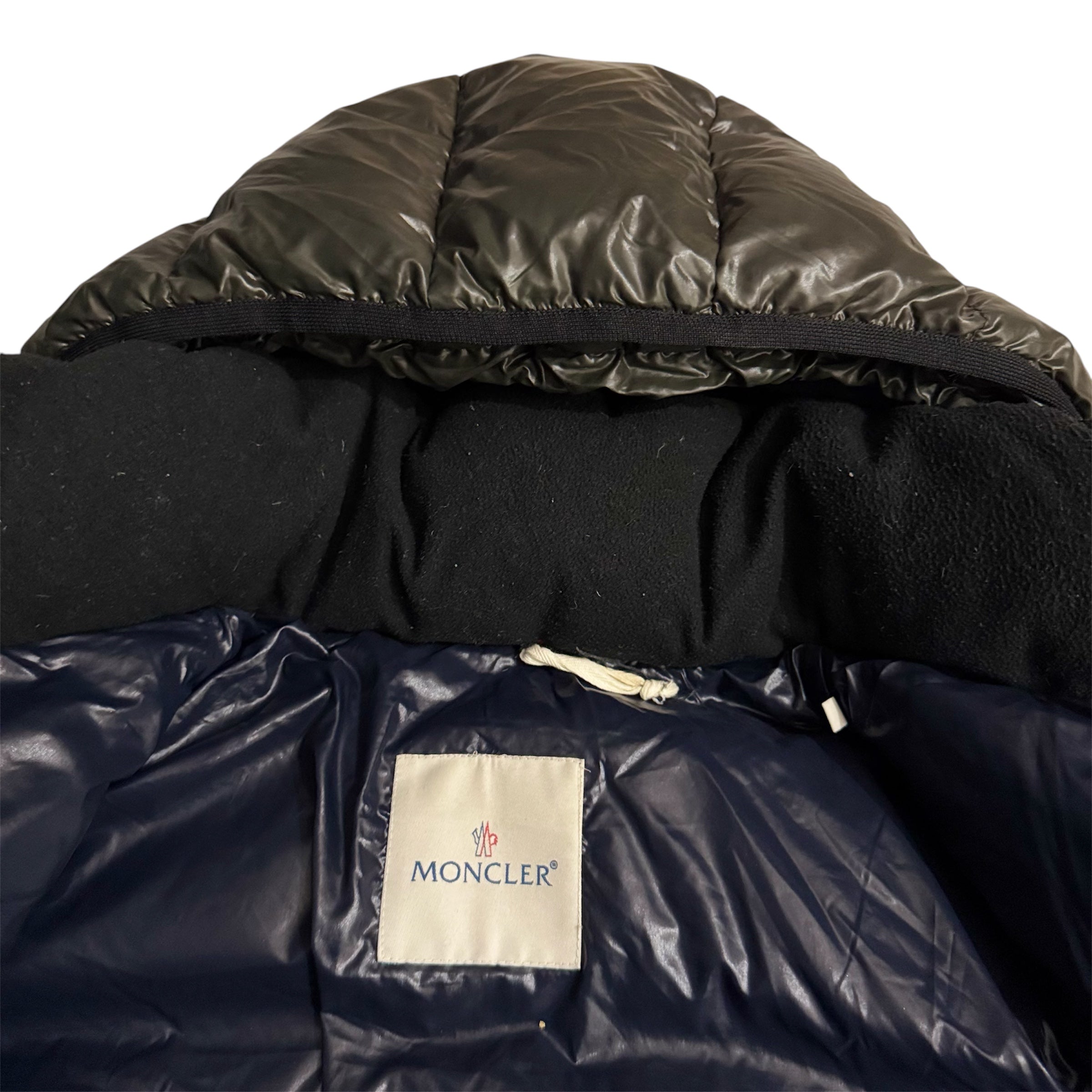 Moncler himalaya jacket Size 2