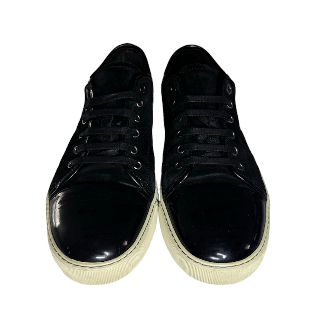 LANVIN BLACK DBB1 SUEDE CAP TOE SNEAKER | EU 42