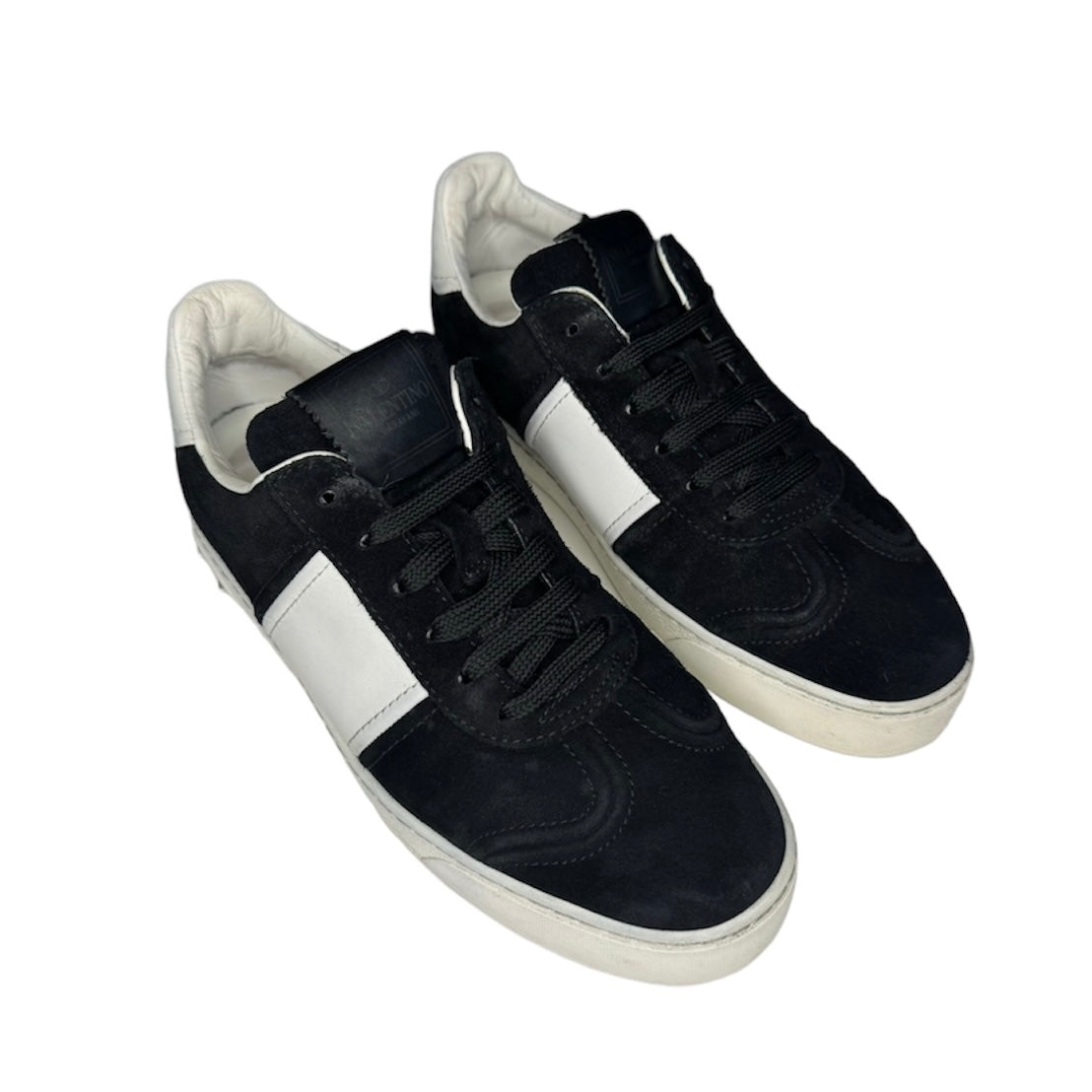 VALENTINO BLACK FLYCREW SUEDE SNEAKER / EU 37