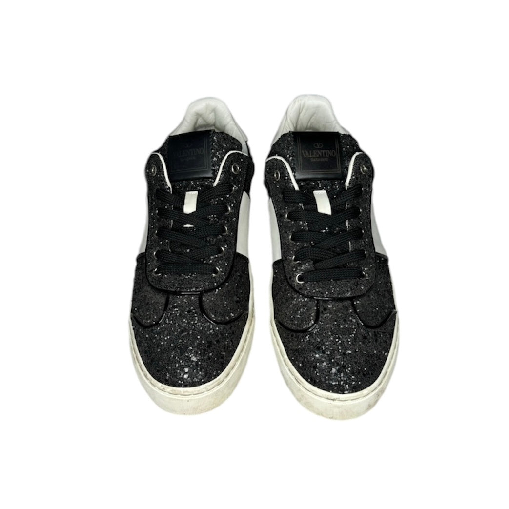 VALENTINO FLYCREW SNEAKER BLACK | SIZE: 38.5