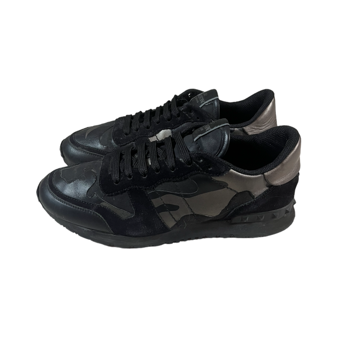 VALENTINO BLACK ROCKRUNNER SNEAKER / EU 42