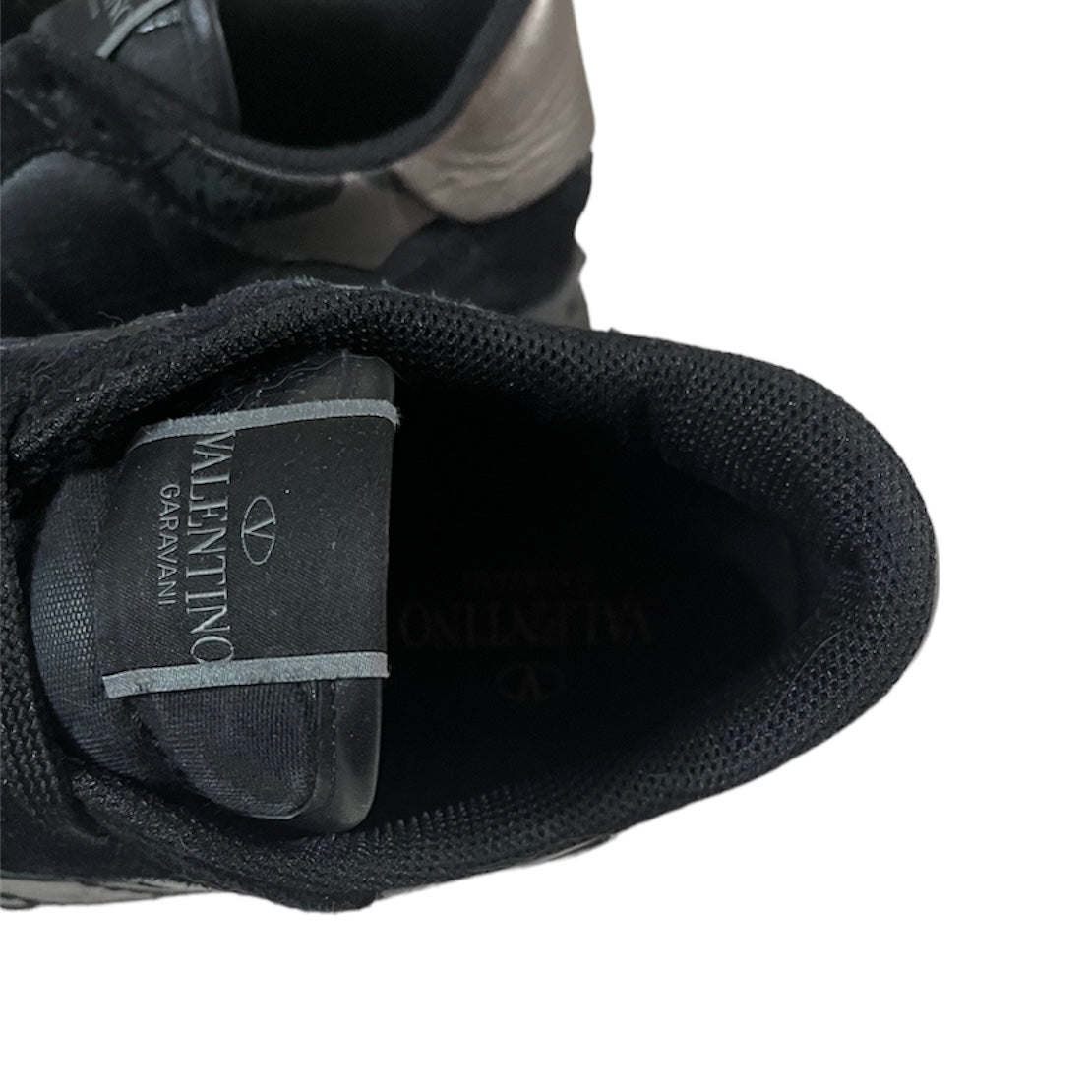 VALENTINO BLACK ROCKRUNNER SNEAKER / EU 42