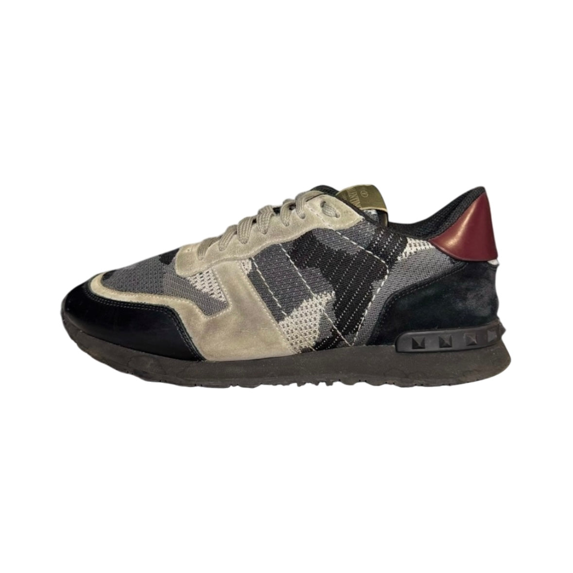 Valentino Garavani rockrunner sneaker Size 40