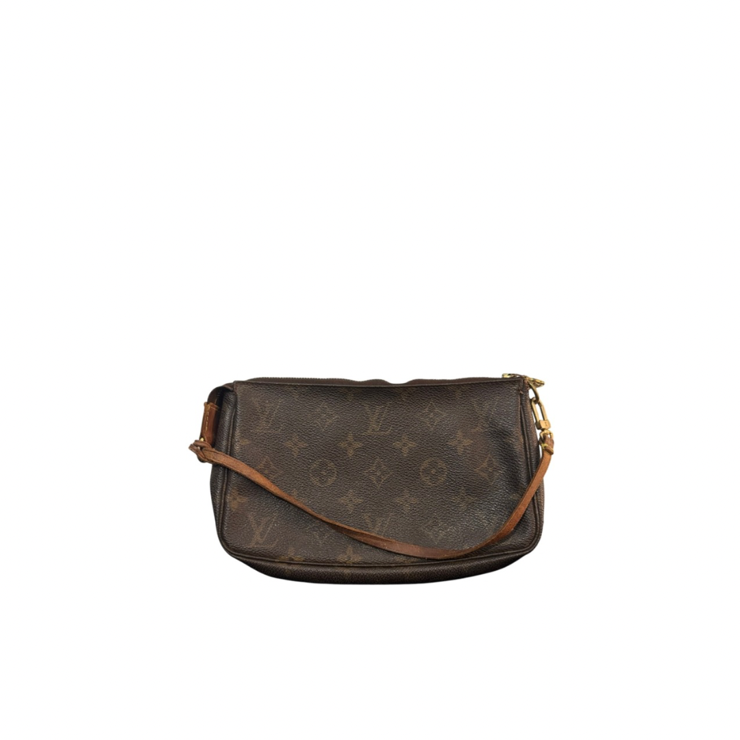 Louis Vuitton pochette pouch