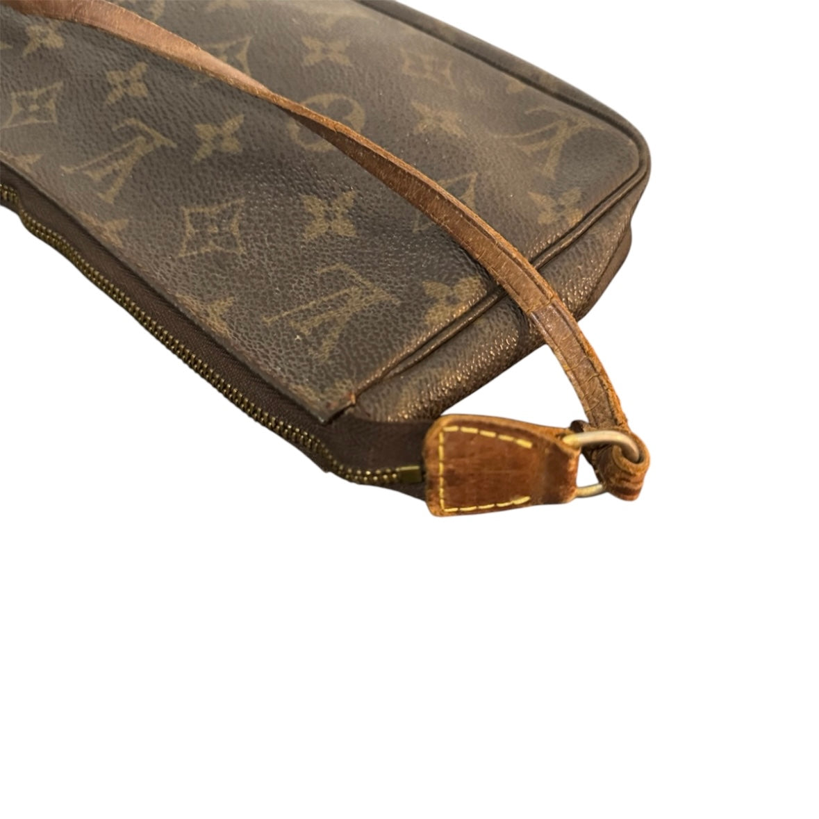 Louis Vuitton pochette pouch